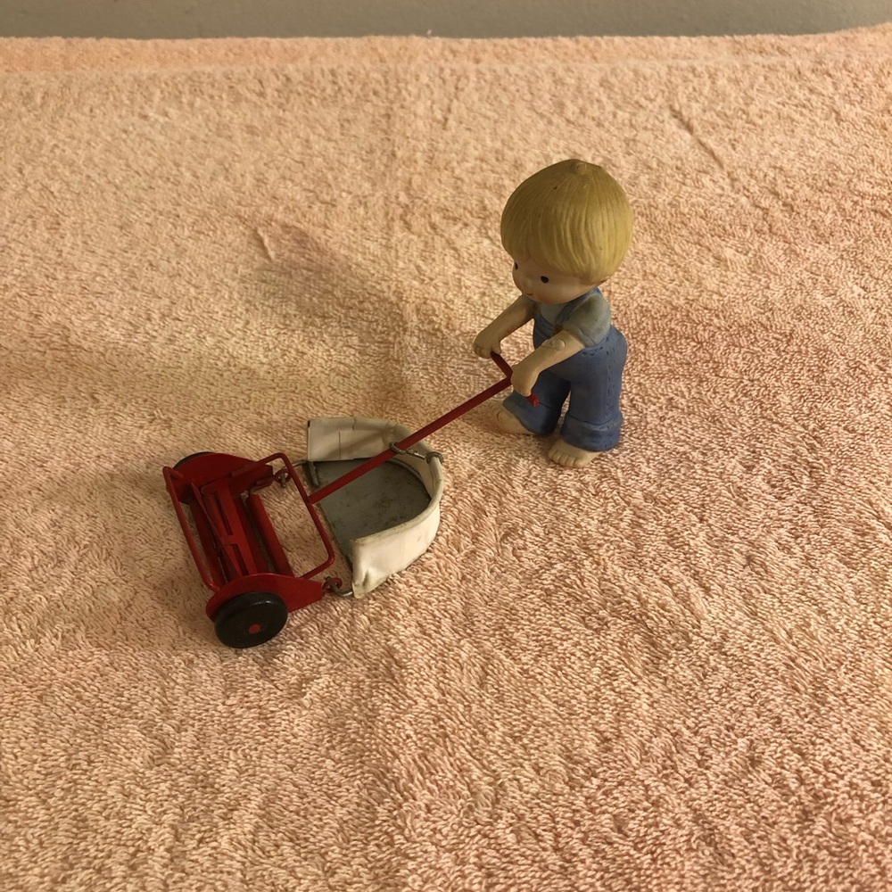 Vintage 1984 Enesco Country Cousins Boy Pushing Mower